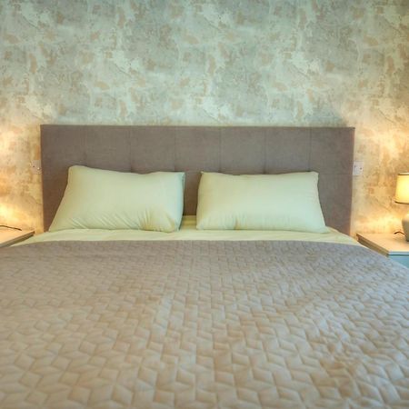 Fort Cambridge Apartments Sliema Exterior foto